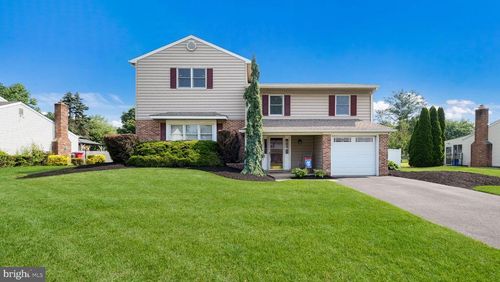 275 Magnolia Rd, WARMINSTER, PA, 18974-4374 | Card Image