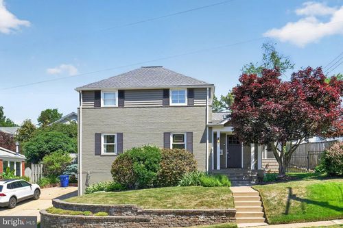 4837 1st St S, ARLINGTON, VA, 22204-1315 | Card Image