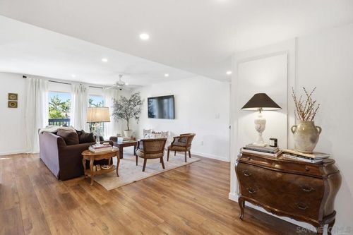 16-333 Orange Ave, Coronado, CA, 92118-4403 | Card Image