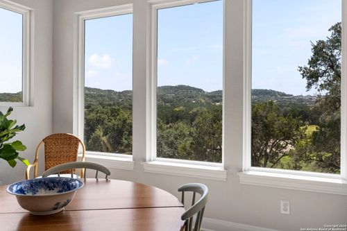 28403 Vario Ln, San Antonio, TX, 78260-4449 | Card Image