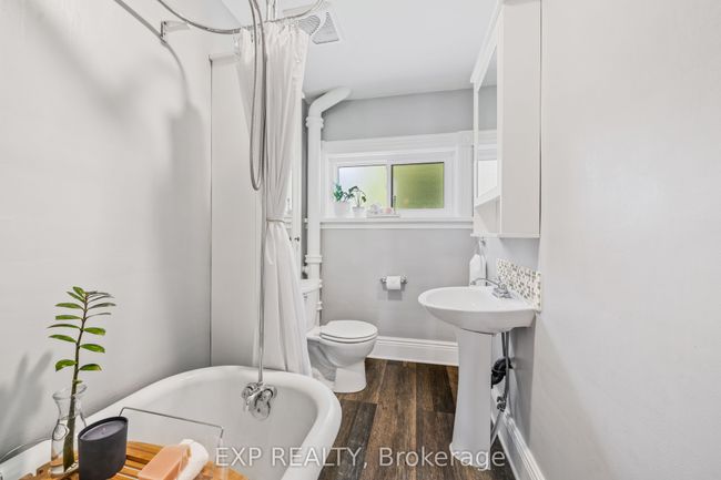 224 Westcott St, House other with 4 bedrooms, 1 bathrooms and 2 parking in Peterborough ON | Image 27