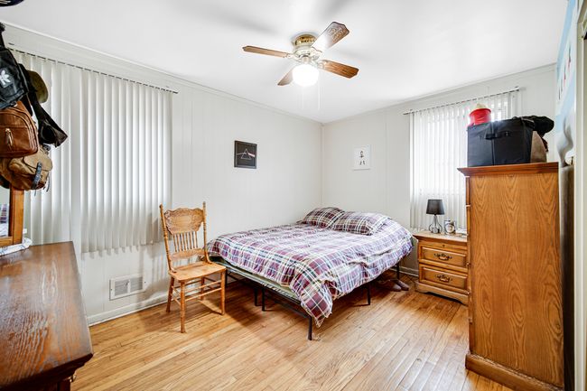 1532 N 39 Th Ave, House other with 5 bedrooms, 1 bathrooms and 2 parking in Stone Park IL | Image 18
