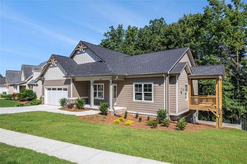 301 Retreat Way, Carrollton, GA, 30116-8817 | Card Image