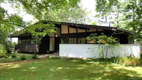 424 N Ridge St, Rye Brook, NY, 10573-1107 | Card Image