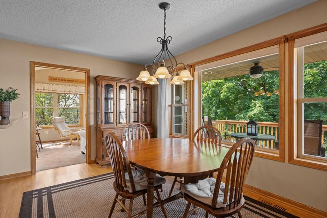 33-web-or-mls-20111-cedar-lake-trail.jpg | Image 33