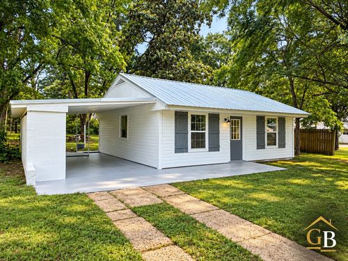 507 4th St Se, Springhill, LA, 71075-3413 | Card Image