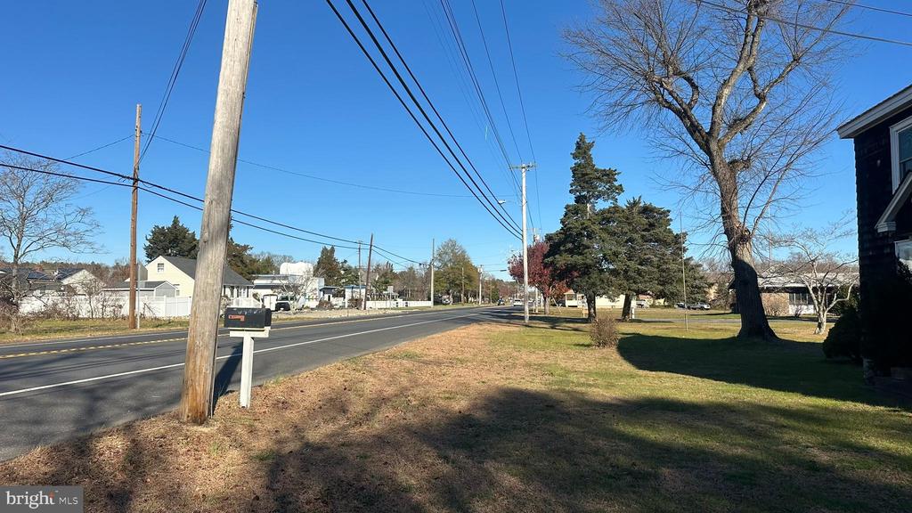 Commercial Sale in MANAHAWKIN 2