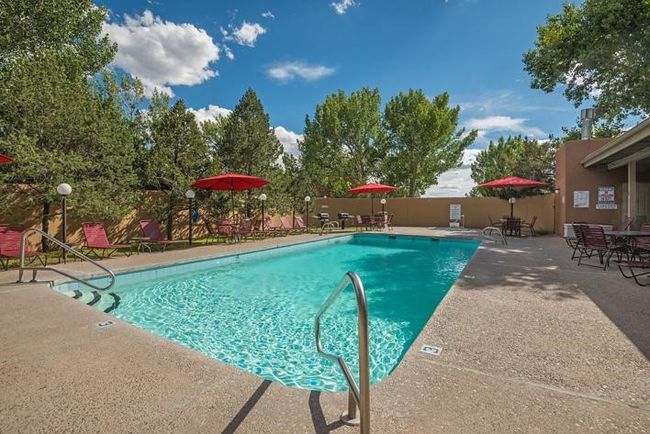 Year Round Heated Pool | Image 31