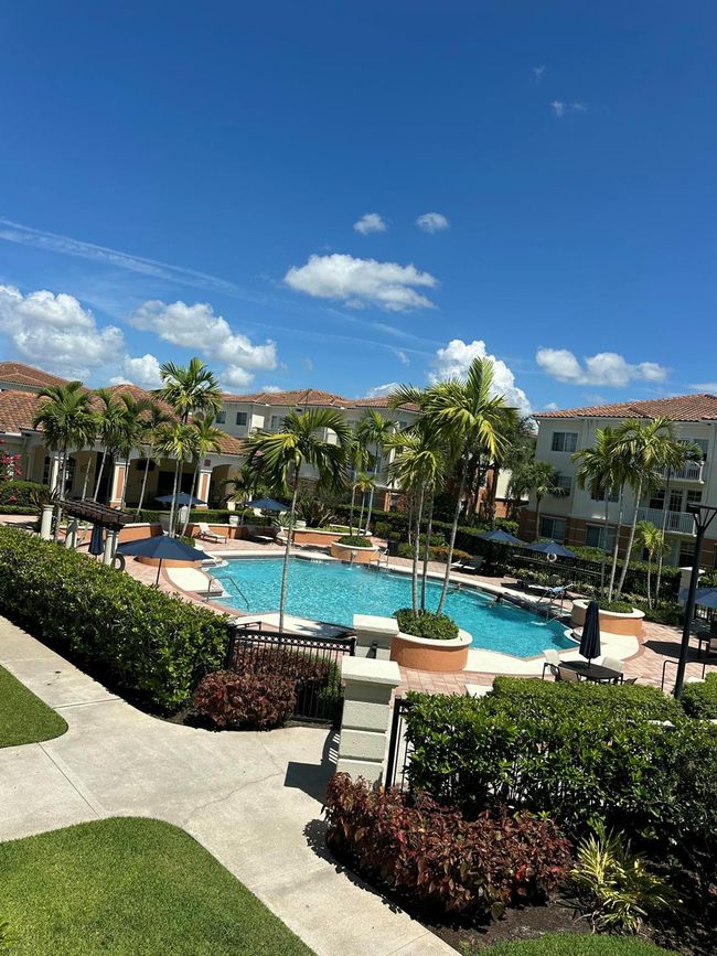 APT-3204 - 9901 Baywinds Dr, Condo with 2 bedrooms, 2 bathrooms and null parking in West Palm Beach FL | Image 13
