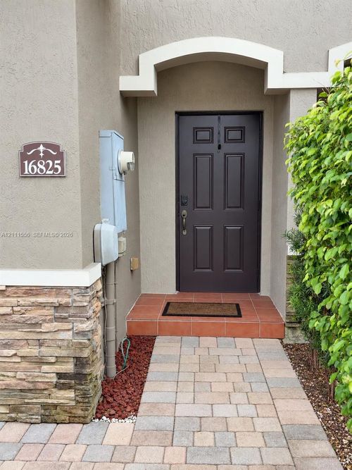 16825 Nw 14th Ave, Miami Gardens, FL, 33169-7026 | Card Image