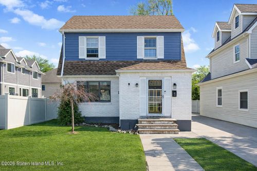 44 Tarring St, Staten Island, NY, 10306-4028 | Card Image
