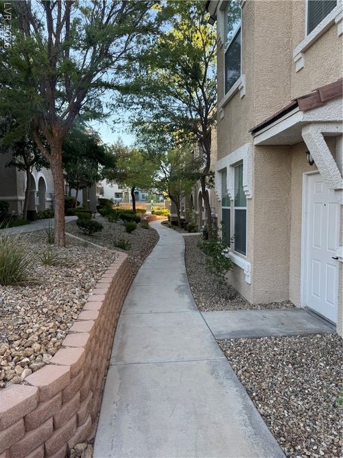 1215-10001 Peace Way, Las Vegas, NV, 89147-5709 | Card Image