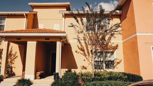 8961 Bismarck Palm Rd, KISSIMMEE, FL, 34747-1547 | Card Image