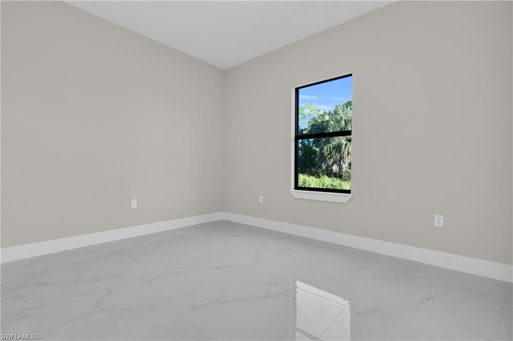Residential Lease in LEHIGH ACRES 5