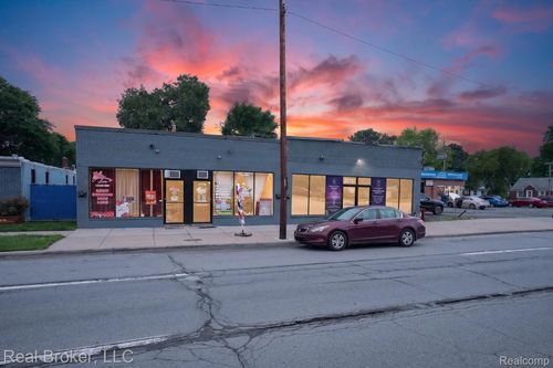 22715-22713-22715 Plymouth Rd, Detroit, MI, 48239-1326 | Card Image