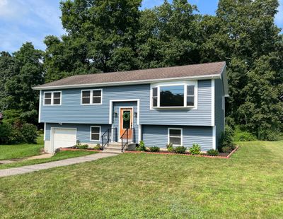 6 Devon Drive, House other with 3 bedrooms, 2 bathrooms and null parking in Stonington CT | Image 1