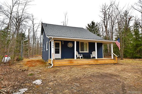 7790 Bigger Ln, Lewiston, MI, 49756-9104 | Card Image
