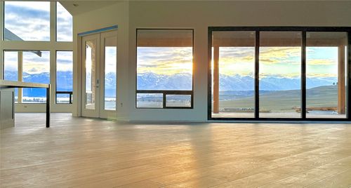 34250 Stonewall Dr, Polson, MT, 59860-9211 | Card Image