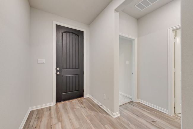 3521 Columbus St, House other with 3 bedrooms, 2 bathrooms and null parking in Gainesville TX | Image 7