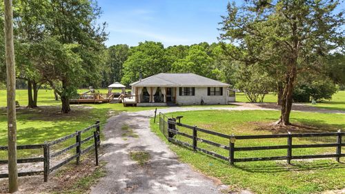10007 Jacksonboro Rd, Cottageville, SC, 29435-5516 | Card Image