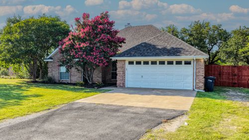 808 W Couts St, Weatherford, TX, 76086-5182 | Card Image
