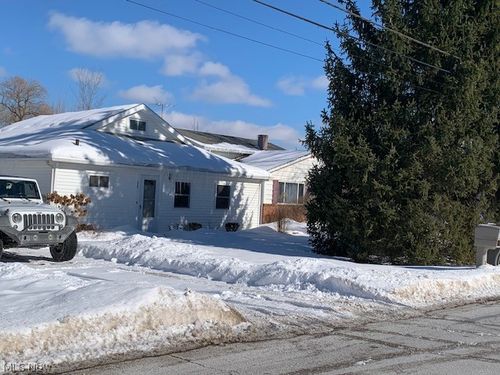 1040 Moneta Ave, Aurora, OH, 44202-9500 | Card Image