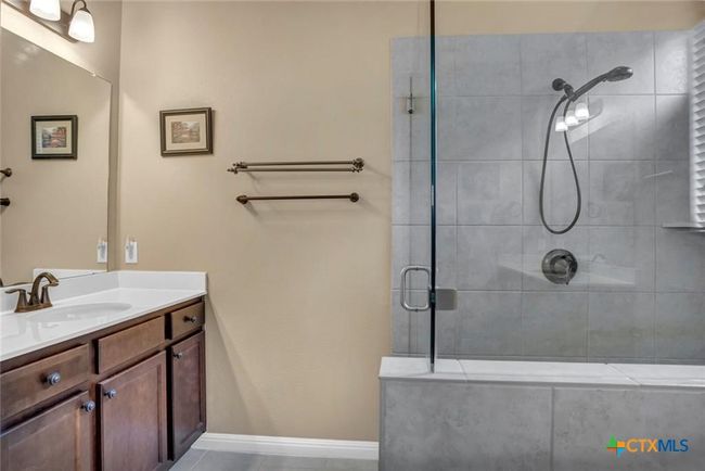 UNIT-1215 - 1400 Little Elm Trl, House other with 5 bedrooms, 4 bathrooms and null parking in Cedar Park TX | Image 20