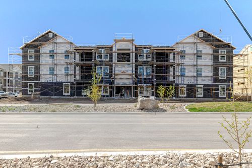 b202-6668 W Twin Rocks Ln, Herriman, UT, 84096 | Card Image