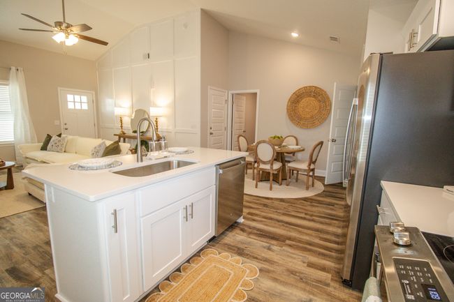 B - 111 Us Highway 80 W, Home with 3 bedrooms, 2 bathrooms and null parking in Brooklet GA | Image 9