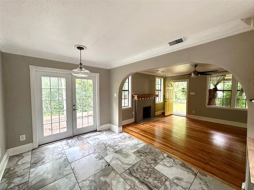 8619 Groveland Dr, Dallas, TX, 75218-4211 | Card Image