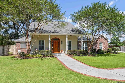 38374 Henry Rd, Prairieville, LA, 70769-4708 | Card Image