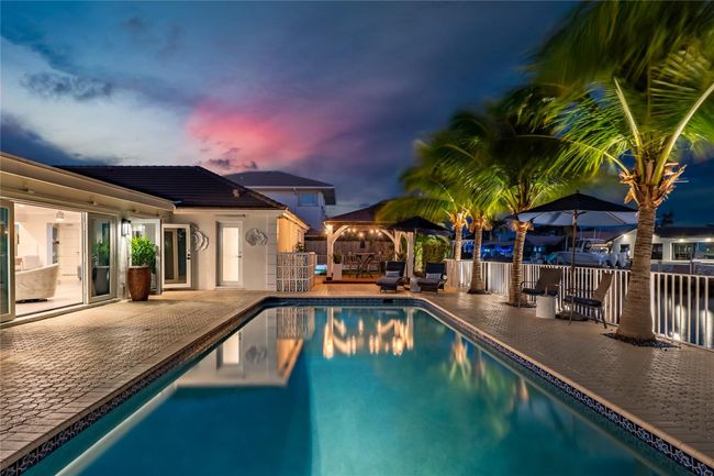 2710 Ne 47 Th St, House other with 3 bedrooms, 2 bathrooms and null parking in Lighthouse Point FL | Image 31
