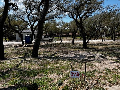 2110 Royal Oaks Cir, Rockport, TX, 78382 | Card Image
