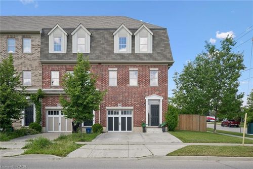 360 Louisa St, Kitchener, ON, N2H0B2 | Card Image