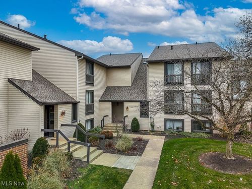 206-6300 Greenwood Parkway, Northfield, OH, 44067 | Card Image