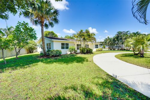 1582 Nw Palm Lake Dr, Stuart, FL, 34994-9644 | Card Image