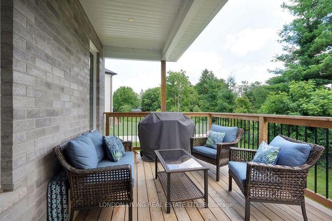 37 - 22701 Adelaide Rd, Condo with 4 bedrooms, 3 bathrooms and 2 parking in Mount Brydges ON | Image 32