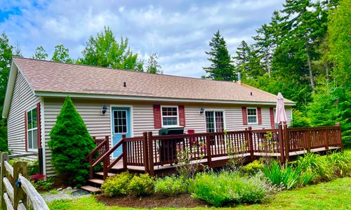 40 Salem Towne Road, Southwest Harbor, ME, 04679 | Card Image