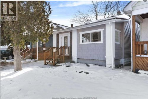 1479 Lillian Ave, Windsor, ON, N8X4A7 | Card Image