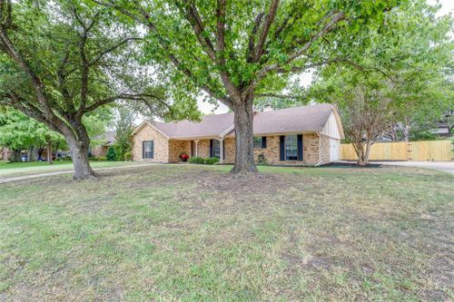 10404 Woodland Drive, Greenville, TX, 75402 | Card Image