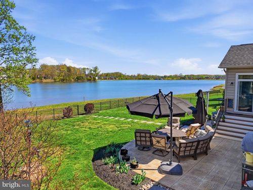 4873 Point Rd, WARRENTON, VA, 20187-5869 | Card Image