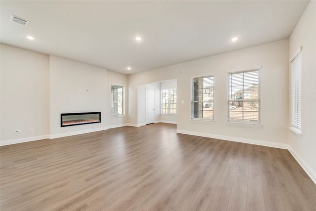 7121 Daytona Mews, House other with 3 bedrooms, 3 bathrooms and null parking in Rowlett TX | Image 9