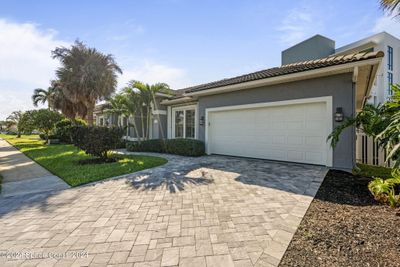 Garage and Driveway Pavers | Image 3