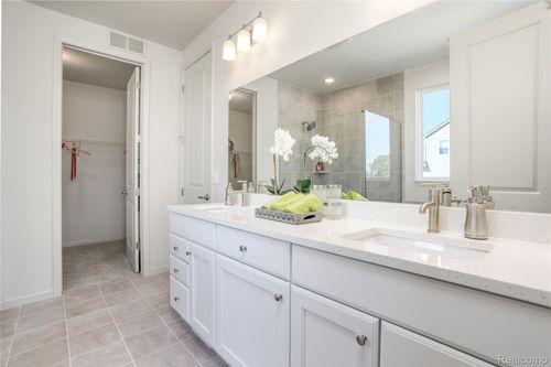 2352 Provencal Dr, Commerce Township, MI, 48382-2443 | Card Image