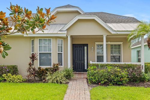 10518 Sw Westlawn Blvd, Port St Lucie, FL, 34987-2495 | Card Image