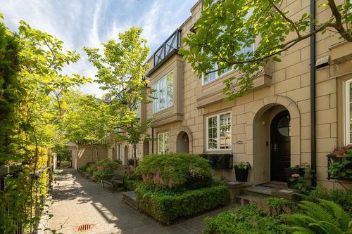 2943 Laurel St, Vancouver, BC, V5Z3T4 | Card Image