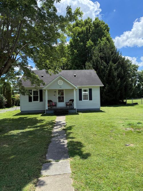 100 West St, Brodhead, KY, 40409-8041 | Card Image