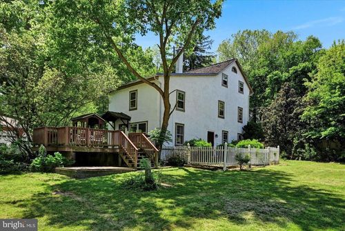 675 Lancaster Pike, Oxford, PA, 19363-1132 | Card Image