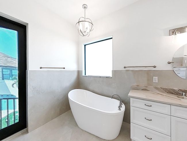 Primary Bath | Image 31