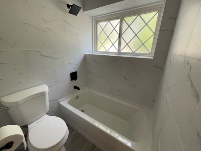 244 Sherwood Dr, House other with 4 bedrooms, 2 bathrooms and 2 parking in Wood Dale IL | Image 8
